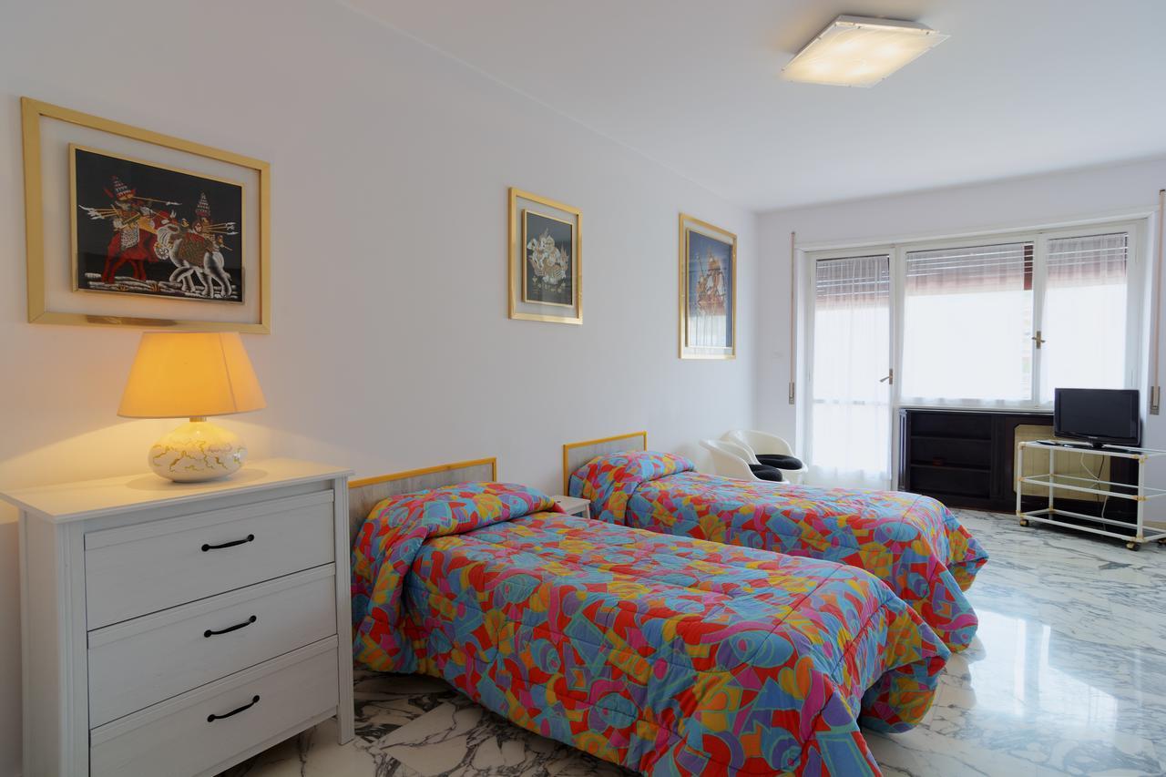 La Casetta Di Nonna Anna - 120 Mq Bright Apartment In Rome Downtown Экстерьер фото
